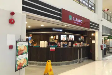 LESEN DIGANTUNG: Kedai makan Chumpo2 Indonesian Padang di Rivervale Plaza digantung lesen selama dua minggu, berkua tkuasa 26 September hingga 9 Oktober 2023.