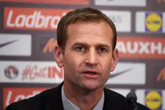 Sir Jim Ratcliffe meneruskan revolusi di Manchester United dengan usaha mendapatkan pengarah sukan yang dihormati dalam bola sepak England, Dan Ashworth.