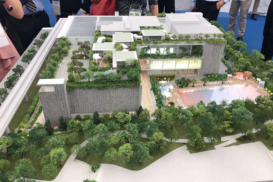 KELAB BARU HOMETEAMNS: Model kelab baru HomeTeamNS di Khatib yang dijangka siap menjelang 2020 dipamerkan semasa upacara pecah tanah di tapak binaan kelab itu.