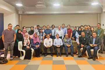 DANA DIPERLUAS: Program dana CPEF diperluas untuk merangkumi bukan sahaja pelajar sekolah rendah, menengah dan prauniversiti, tetapi juga pelajar dari institut pengajian tinggi. Ini bertujuan untuk memberi peluang kepada lebih ramai pelajar untuk menikmati persembahan seni budaya Melayu. - Foto MLLPC