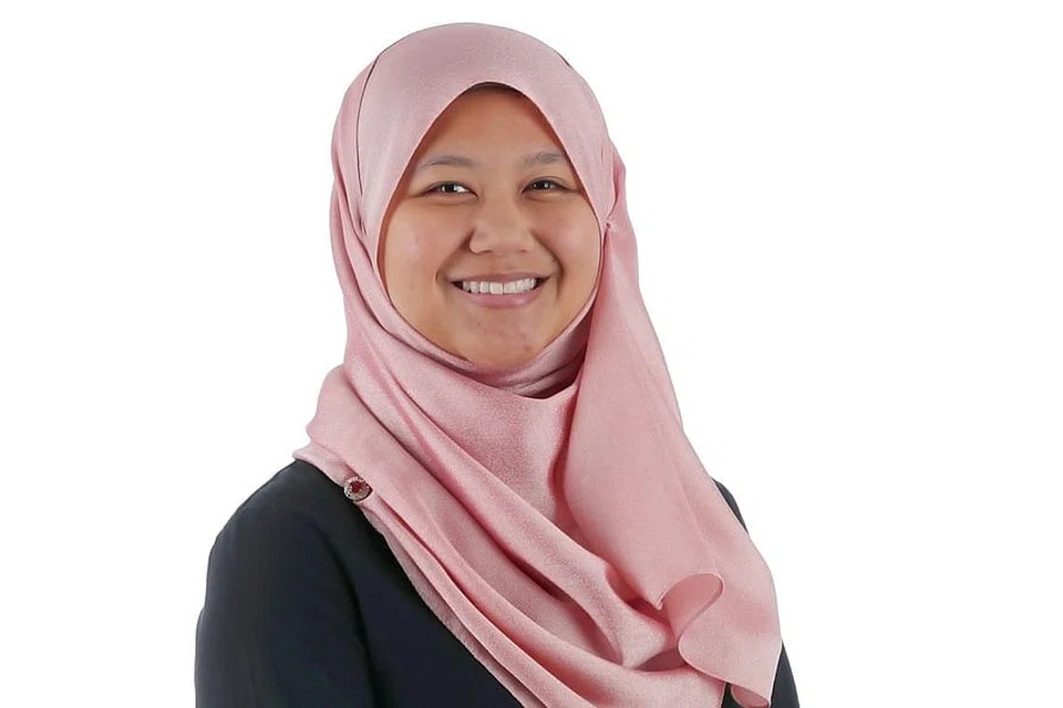 NUR HUMAIRA SAJAT