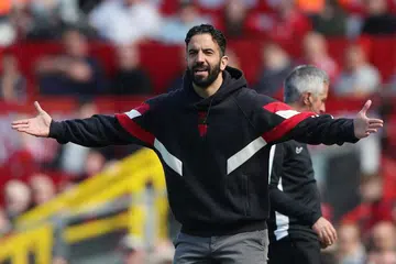 Kejayaan dalam final Liga Europa menentang Tottenham Hotspur bukan sekadar piala buat Ruben Amorim, bahkan ia juga langkah penting untuk membina skuad lebih mantap pada musim hadapan.