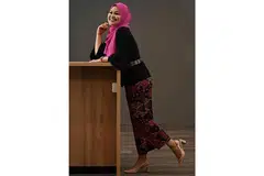 TERUJA SEMAI CINTA 3-DALAM-1: Imma Pink gembira dapat galas amanah sebagai penyanyi, jurudandan dan guru prasekolah dengan tanggungjawab khas pada pelajar istimewa kerana tiga bidang ini memperkasa dirinya. - Foto BH oleh KHALID BABA