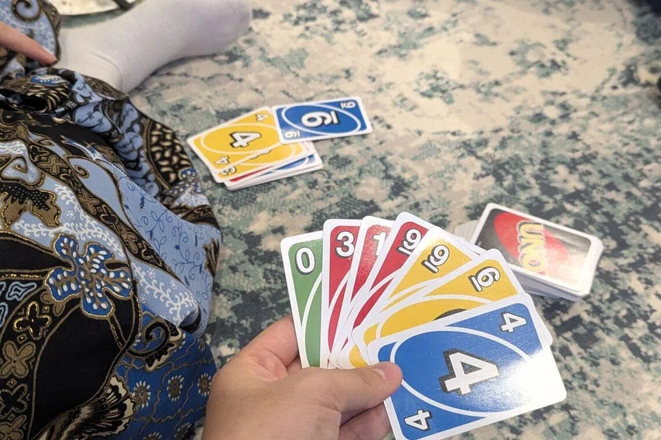 Antara kegiatan yang dilakukan ketika sambutan Hari Raya di Kuwait ialah bermain kad permainan pada hari pertama Hari Raya pada 20 Mac. 