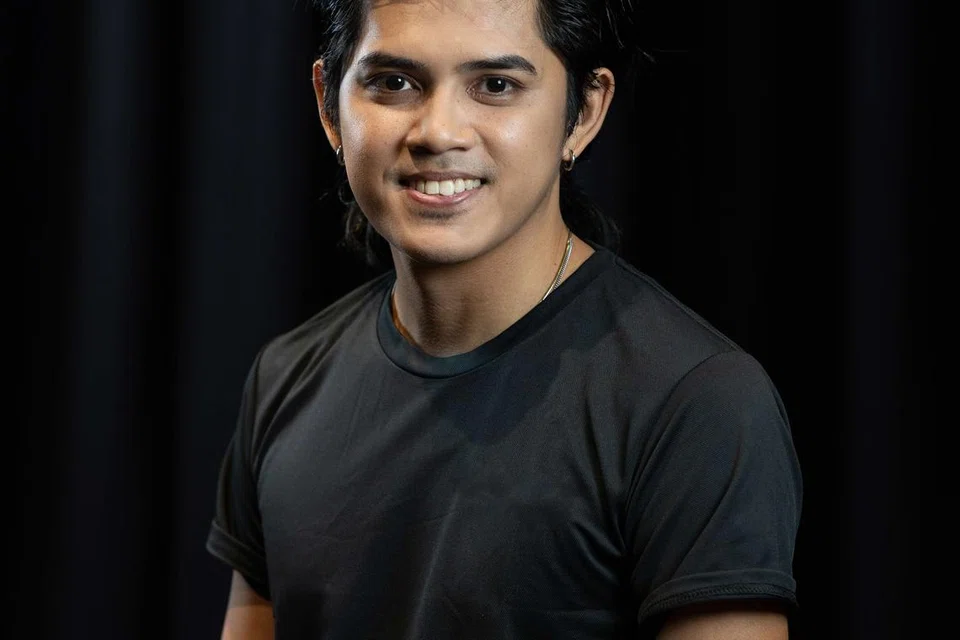 Muhd Ammar Nasrulhaq Abdul Karim banyak menyesuaikan diri dalam memajukan seni inklusif bahkan rasa bertuah dapat meneruskan pengajian ke peringkat Sarjana Muda Seni dalam Pementasan Bahasa Isyarat Britain dan Inggeris (Persembahan) di Royal Conservatoire of Scotland di Britain. 