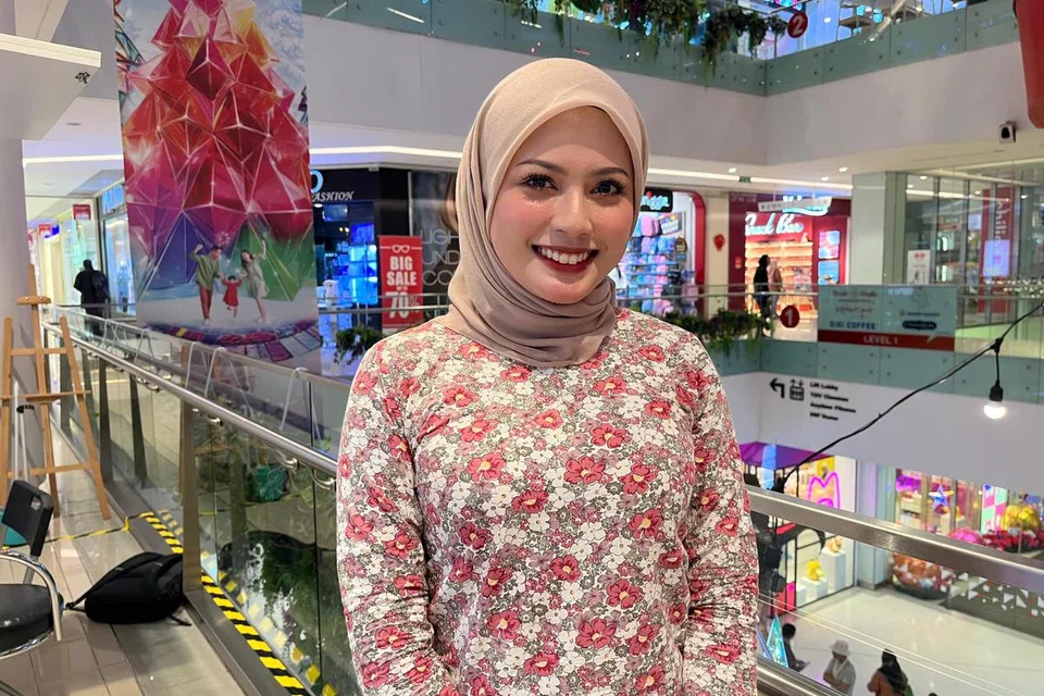 Kakitangan swasta, Cik Nursyafiqa Selamat, 27 tahun. 