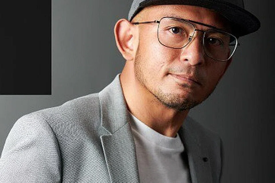 M. RAIHAN HALIM: Sentiasa bikin kerja seni yang membuatnya teringatkan arwah datuknya, Encik Nasir Busu. - Foto ESPLANADE