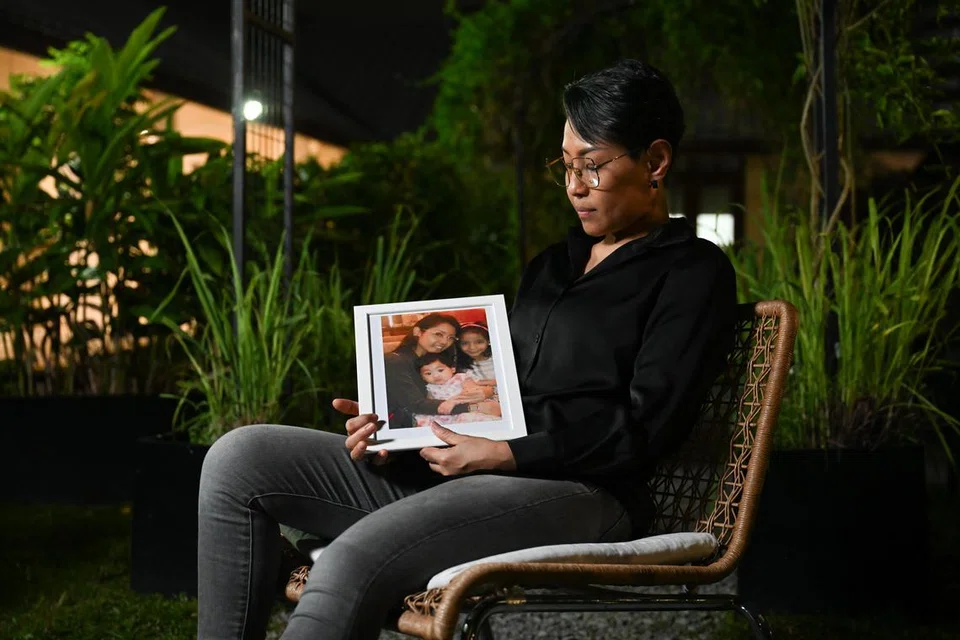 Cik Faradilla Abdul Latiff berkata antara aspek paling sukar semasa dipenjara adalah kehilangan detik-detik penting yang tidak dapat beliau luangkan seperti acara sekolah dan majlis penyampaian sijil anak-anaknya.