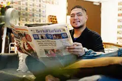 Mula membaca BH atas galakkan guru di sekolah, Encik Farehan Hussein terus dekat dengan akhbar berbahasa Melayu sehingga hari ini dan menggalak pula anak-anaknya untuk turut membaca. 