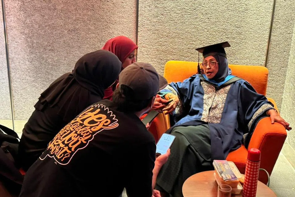 Fauziah Nawi ditemu ramah pemberita usai majlis Konvokesyen Badan Peneraju Seni Budaya di PJPAC, Petaling Jaya, pada 17 Ogos.