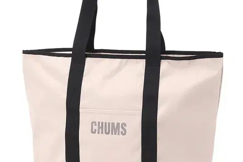 Beg jinjing, Recycle CHUMS Daily Tote, ini boleh mengisi barangan berat seperti buku dan komputer riba. 