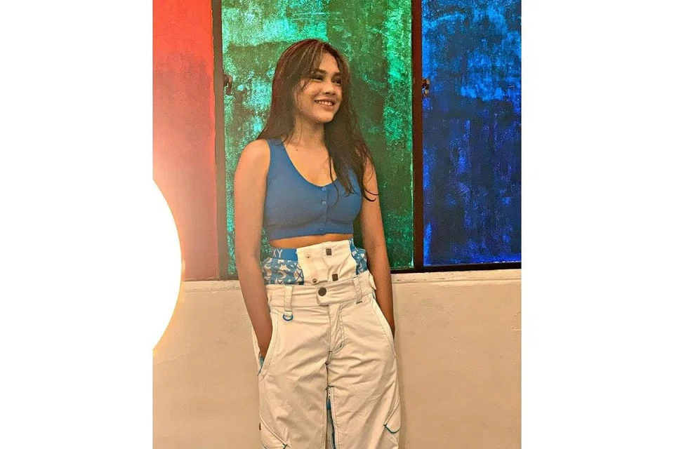 DIKECAM RAMAI: Puteri Balqis menjadi bualan ramai kerana berani berkongsi beberapa gambar seksi menerusi akaun Instagram sehingga mengundang kecaman ramai. - Foto INSTAGRAM PUTERI BALQIS