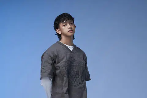 Setelah dua tahun tidak menghasilkan lagu baru, Ismail Izzani, kembali dengan ‘Iman’ yang dianggap lagu cinta ‘berat’.