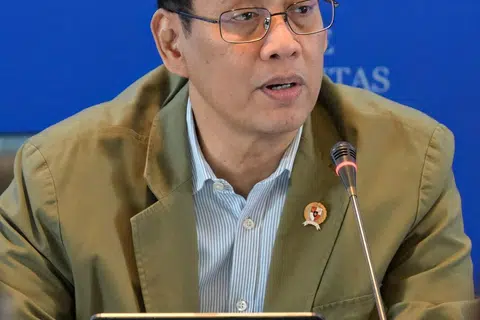 Menteri Kewangan Indonesia, Encik Purbaya Yudhi Sadewa, berkata dana sekitar Rp2 trilion sehari telah disediakan untuk memasuki pasaran bon untuk stabilkan rupiah.