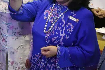 DAPAT PELEPASAN: Datin Seri Rosmah diberi pelepasan pasport  sementara untuk lawat anak perempuan dan cucu di Singapura.