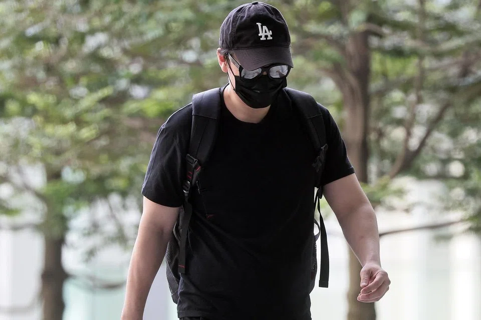 Liew Yik Kit, warga Singapura yang merupakan bekas pemandu peribadi kepada warga Kemboja, Su Binghai, berdepan dua tuduhan di Mahkamah Negara pada 15 Ogos.
