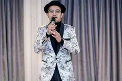 Ezad bakal naik pelamin lagi bersama isterinya nanti, serta berkongsi pengalaman perkahwinan yang diaturkan oleh keluarga masing-masing. 
