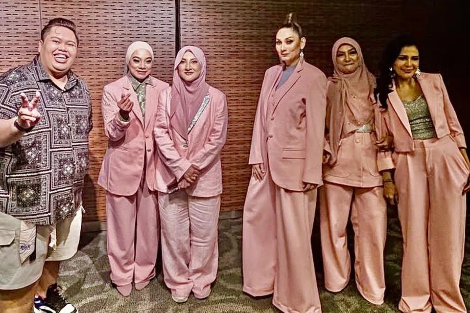 Cef Haikel Ismail, Elite