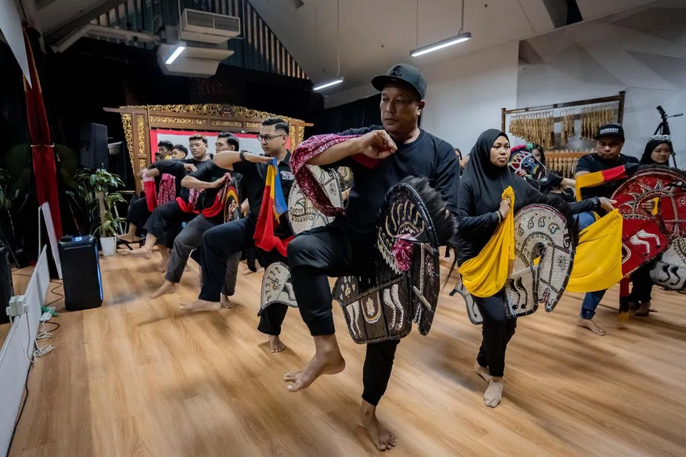 Sejak penubuhan Persatuan Kuda Kepang Singapura pada 2008, jumlah kumpulan kuda kepang di sini meningkat daripada lima kepada 45 kumpulan setakat ini, dengan seramai sekitar 1,400 anggota kuda kepang merentasi 45 kumpulan tersebut. 