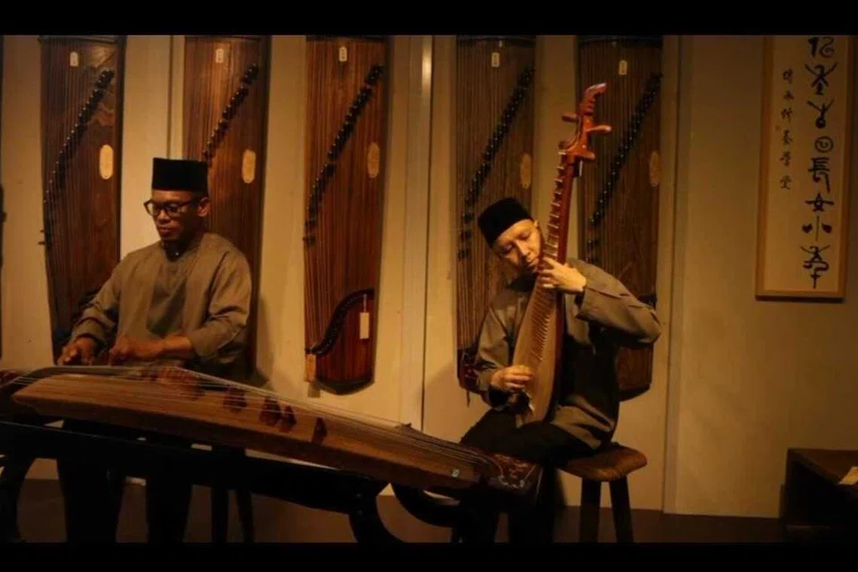 Encik Faizal Mohamed Salim dan Encik Muhammad Shafeeq Chin telah bekerjasama dalam sekitar 30 persembahan sejak 2020.