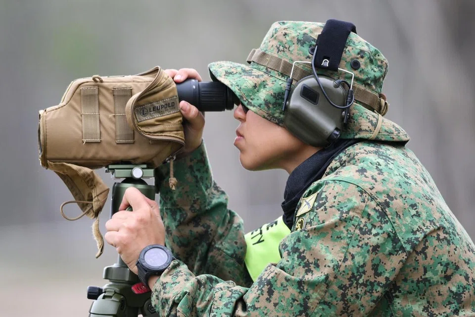 Penembak hendap wanita, SAF,  ‘SAKO TRG 22’, Latihan Wallaby
