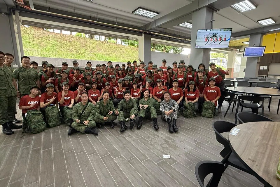 Peserta Kem Latihan Wanita (WBC) daripada pelbagai latar belakang saling menjadi sumber sokongan antara satu sama lain semasa program tiga hari itu.