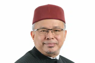 Timbalan Mufti, Ustaz Dr Mohd Murat Md Aris, menjelaskan zakat bukan sekadar kewajipan agama, bahkan turut berperanan sebagai instrumen penting yang memupuk keadilan sosial serta memperkukuh kesejahteraan ummah.