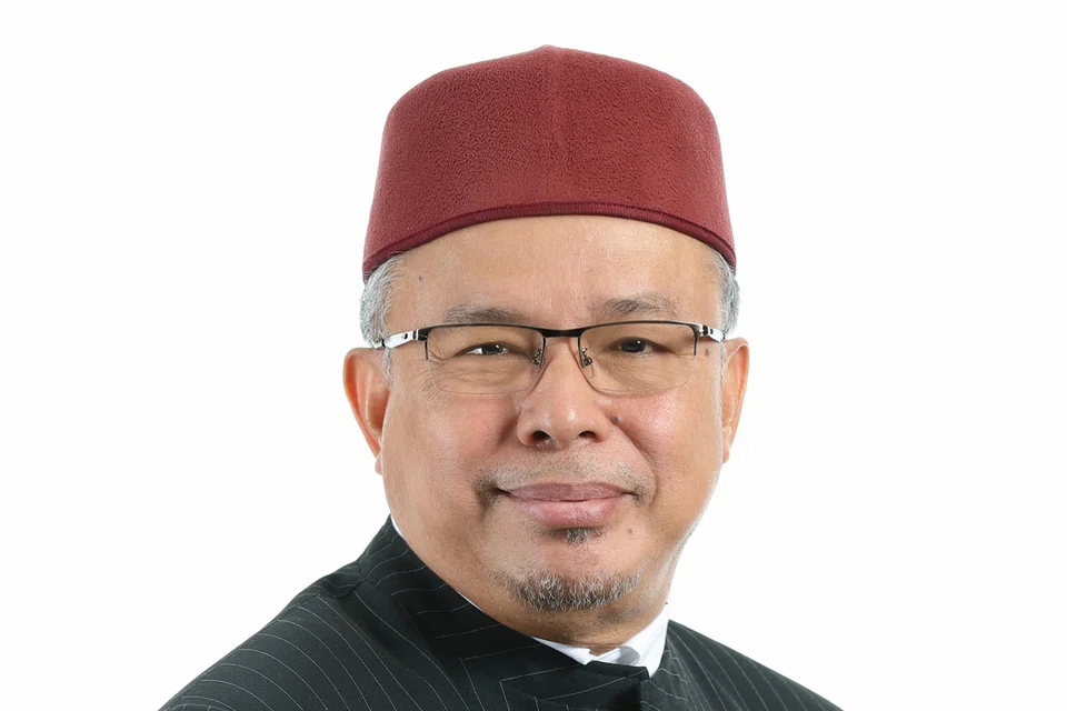 Timbalan Mufti, Ustaz Dr Mohd Murat Md Aris, menjelaskan zakat bukan sekadar kewajipan agama, bahkan turut berperanan sebagai instrumen penting yang memupuk keadilan sosial serta memperkukuh kesejahteraan ummah.