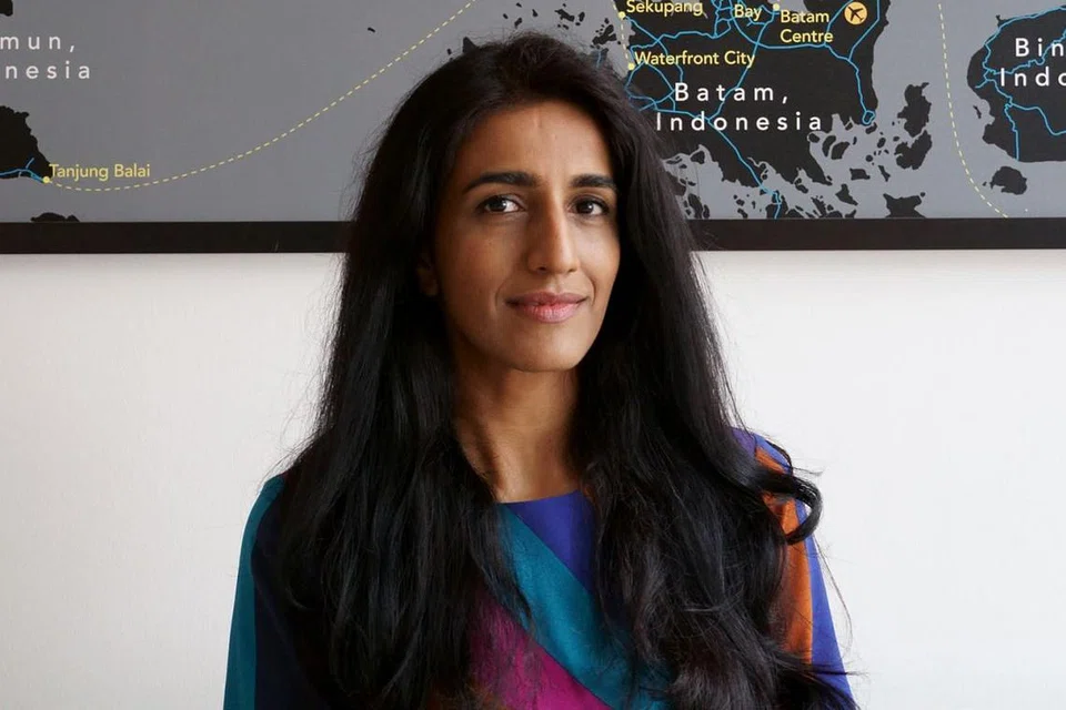 Dr Ayesha Khanna (atas). - Foto ihsan AYESHA KHANNA 