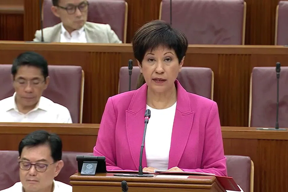 Menteri di Pejabat Perdana Menteri, Cik Indranee Rajah mengimbau kembali perjalanan fiskal pemerintah sejak lima tahun lalu sejak penggal Parlimen ke-14 bermula pada 2020.