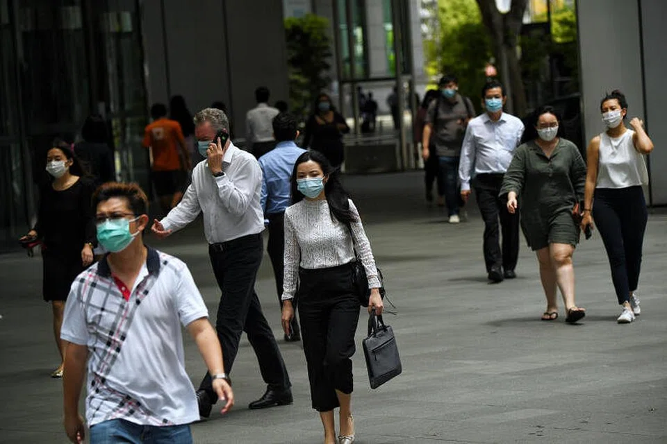 PERLU SESUAIKAN DIRI: Apabila melakukan pertukaran kerjaya, penting bagi anda bersiap sedia untuk perubahan gaji, lebih-lebih lagi jika anda menyertai sektor baru.