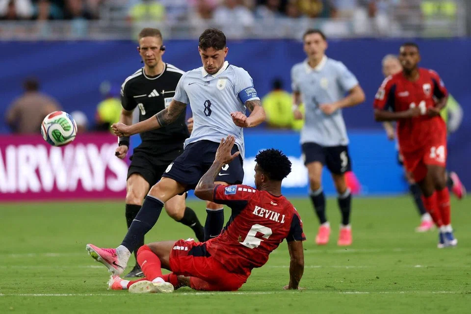 Kapten Uruguay, Federico Valverde (jersi nombor 8), dijangka sekali lagi memimpin La Celeste apabila mereka berdepan Sepanyol dalam aksi terakhir Kumpulan H yang bakal menentukan nasib kedua-dua pasukan ke pusingan 32 terakhir.