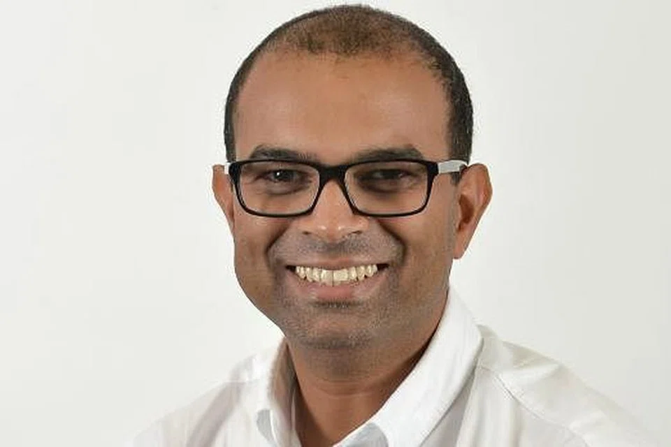 DR JANIL PUTHUCHEARY