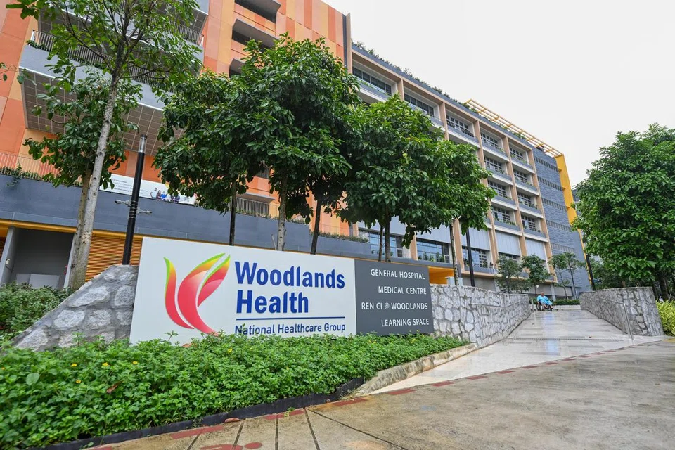 Kampus Kesihatan Woodlands menempatkan hospital masyarakat dan akut bersepadu, pusat perubatan dan kemudahan penjagaan jangka panjang.