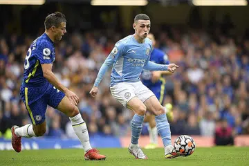 PASTI MENARIK: Perlawanan antara Manchester City dengan Chelsea dalam pusingan ketiga Piala Carabao pasti dinantikan ramai peminat. - Foto REUTERS
