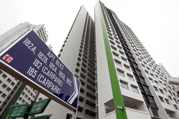 FLAT BTO: Pemerintah melaksanakan langkah mengenakan bayaran pelucutan bagi memastikan pembeli serius apabila memohon flat. - Foto fail