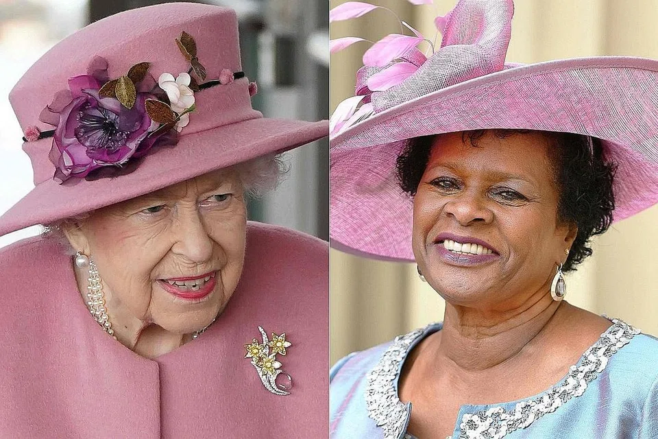 RATU BRITAIN: Di anjung senja kerajaannya, Ratu Elizabeth (kiri) menyaksikan negara-negara jajahannya memilih kemerdekaan, dengan Barbados menjadi republik terbaru dunia dan mantan Gabenor-Jeneral Sandra Mason (kanan) dilantik sebagai presiden pertama Barbados. - Foto REUTERS 
