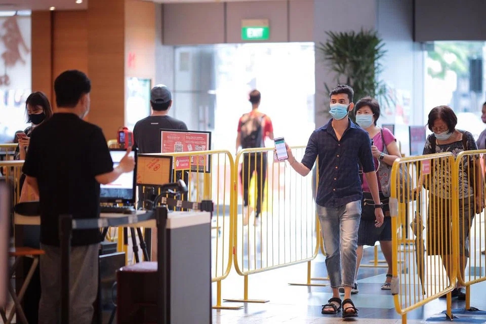 Terdapat 33 kes Covid-19 baru pada 7 Januari 2021, dua dalam masyarakat dan baki 31 kes melibatkan kes import. - 