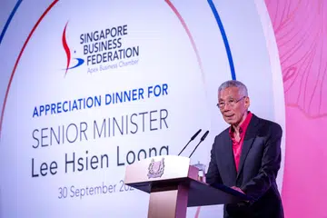 Menteri Kanan, Encik Lee Hsien Loong, memberi jaminan kepada syarikat bahawa pemerintah serta gerakan pekerja akan terus memberi sokongan dalam usaha transformasi mereka.