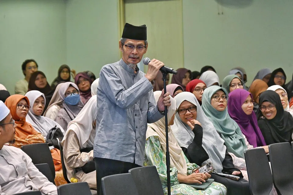 Konsultan Dakwah di Masjid Kampung Siglap, Ustaz Jazair Jumat. 