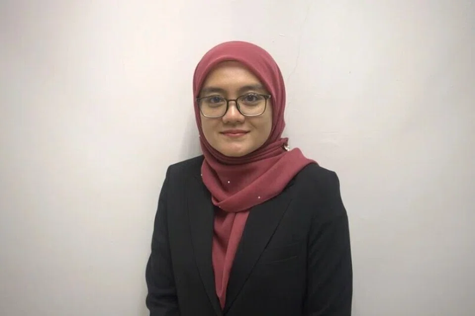 Pensyarah Kanan Sains Politik di Fakulti Sains Pentadbiran dan Pengajian Polisi, Universiti Teknologi Mara (UiTM), Cik Shahidah Abdul Razak.