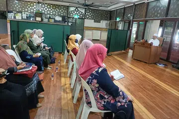 TINGKAT PENGETAHUAN Jemaah Muslimah dapat memahami kelebihan bulan Zulhijah dengan  menghadiri ceramah mengenai kelebihan bulan itu dan puasa Arafah bersama Ustaz Badrussalam D’jaffar.