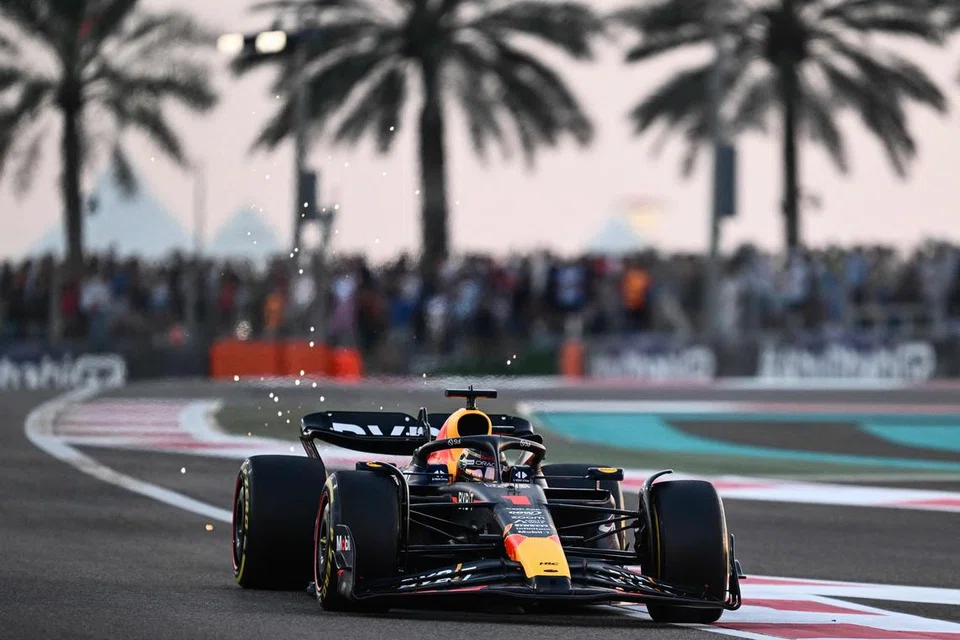 VERSTAPPEN LAGI?: Mungkinkah Max Verstappen dan Red Bull ulang kejayaan?.