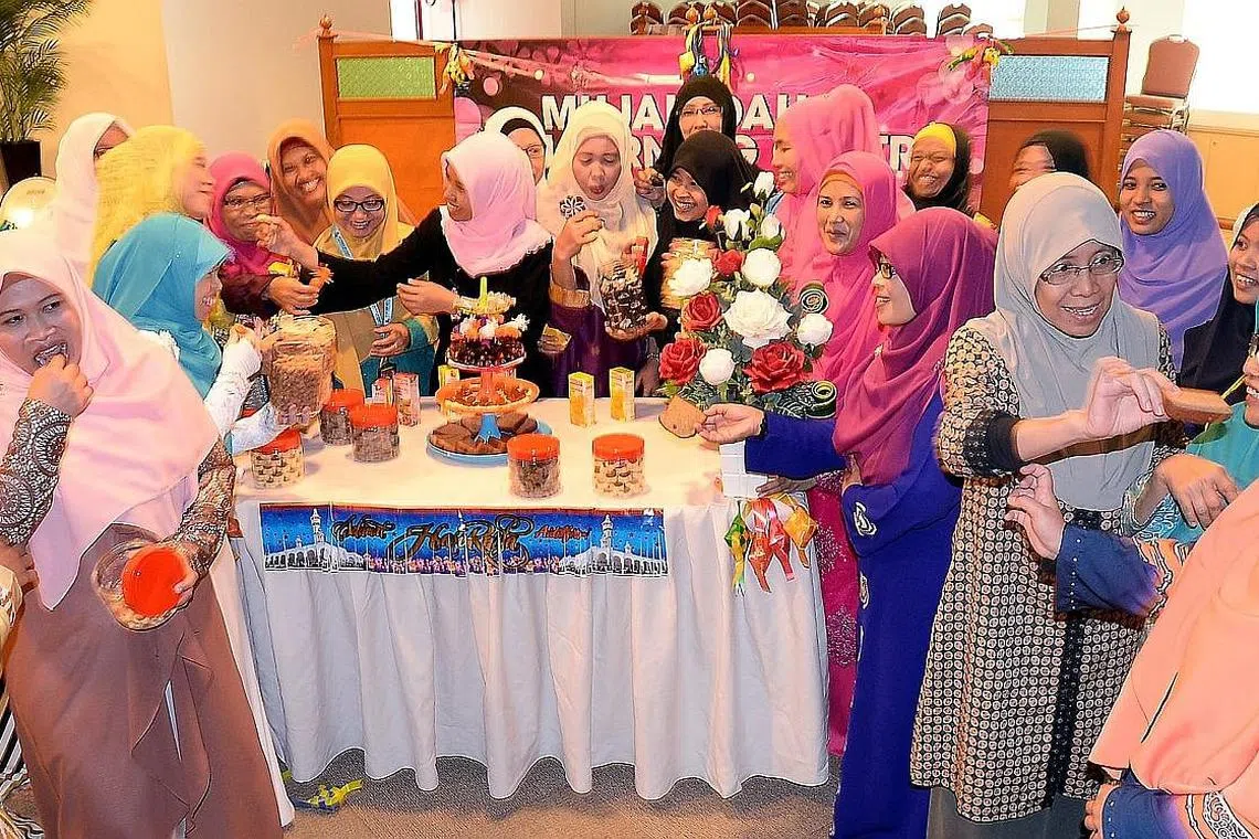 Majlis Raya ubati kerinduan pada keluarga di kampung, Berita Gaya Hidup ...