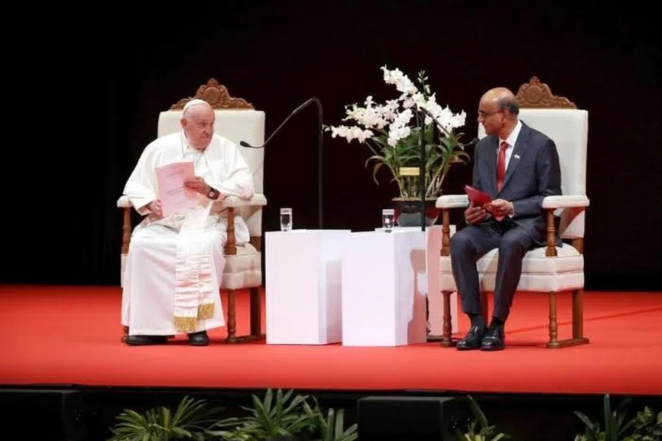 paus Francis, meninggal,  Presiden Tharman Shanmugaratnam