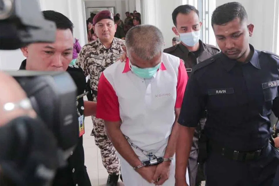 Bekas koperal polis, Muhammad Faizal Salim, terlepas hukuman mati bagi  kesalahan membunuh kekasihnya apabila hukuman itu digantikan kepada hukuman penjara 40 tahun dengan 12 sebatan oleh Mahkamah Persekutuan.