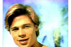 BRAD PITT: Daya tarikan iklan kerepek kentang Pringles. - Foto-foto ADCELEB IG