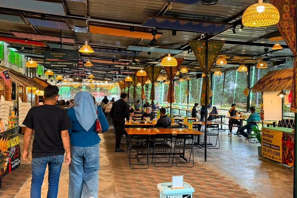 Lomak Salai di Tampin, Negeri Sembilan, antara destinasi makan wajib singgah.
