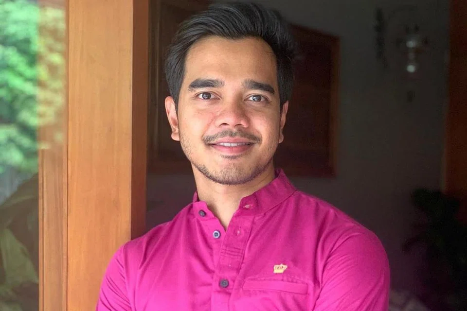 SEGAN: Alif segan kerana pujian Datuk Dr Mohd Fadzilah Kamsah mengenainya itu mungkin datang daripada berita negatif.