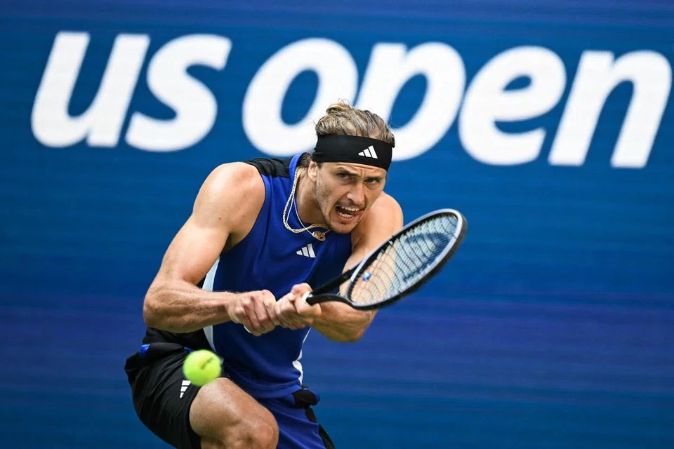 Taylor Fritz menewaskan Alexander Zverev 7-6(2) 3-6 6-4 7-6(4) dan mara ke peringkat separuh akhir Terbuka Amerika Syarikat.